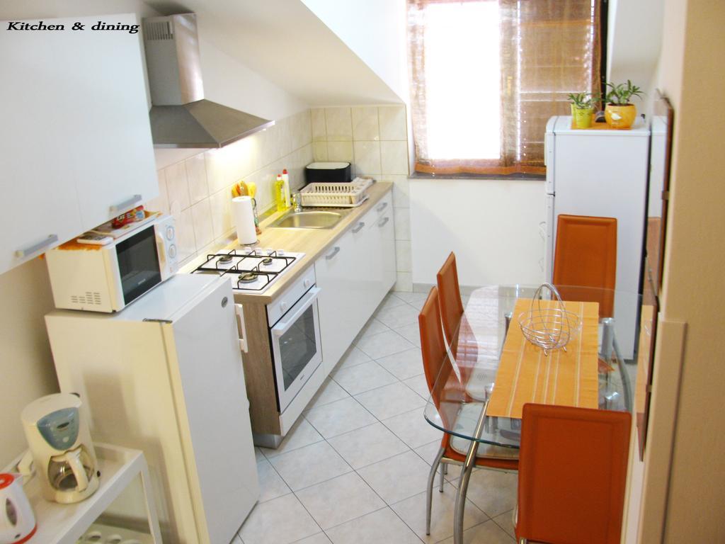 Apartment Perkov Tribunj  Room photo